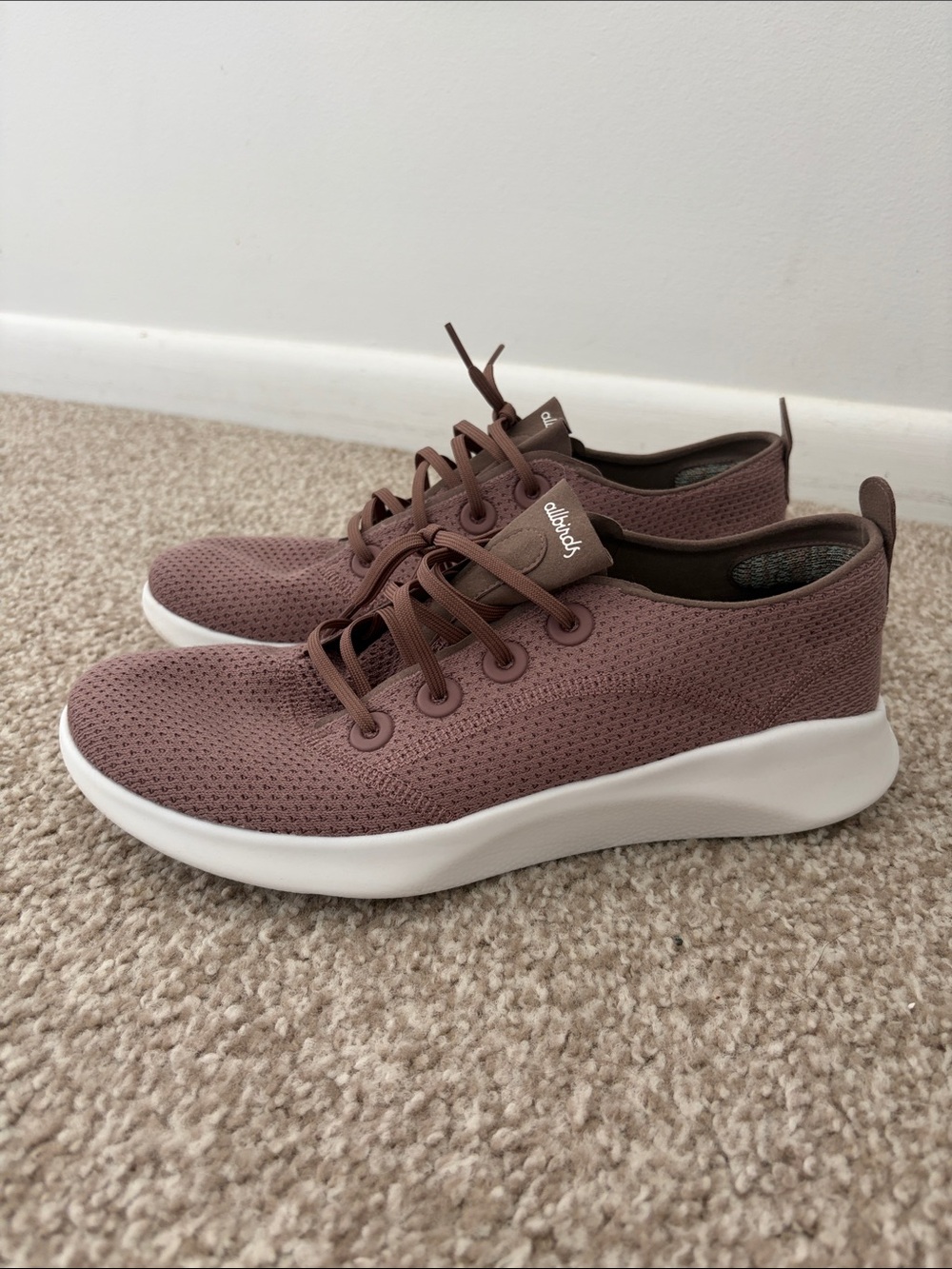allbirds unisex Mauve Knit Lace-Up Sneakers with White Sole